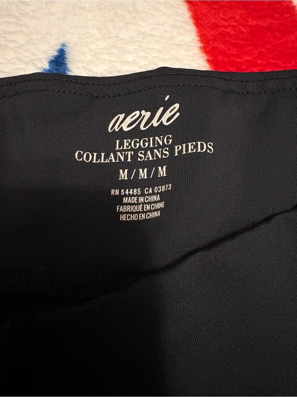 aerie Black High-Rise Leggings M